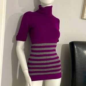 GUESS Short Sleeve Mock Neck Sweater Size M